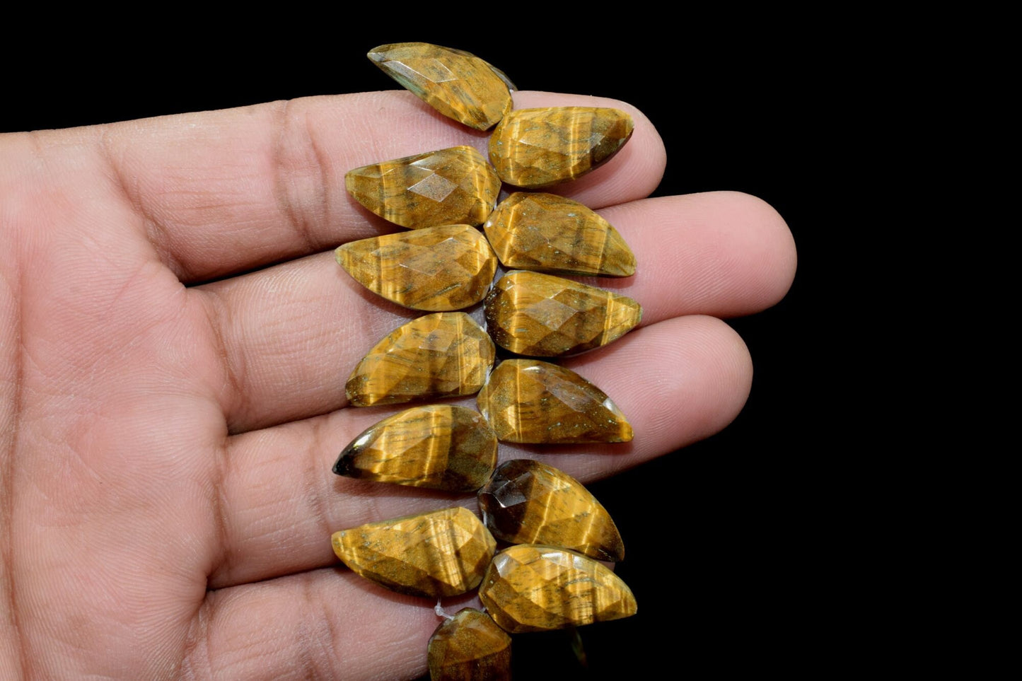 Tiger Eye 10x20mm Horn shape faceted beads,Tiger Eye Fancy Cut Shape Beads,Handmade Gemstone Beads,Tiger Eye Faceted beads,Shark Tooth beads
