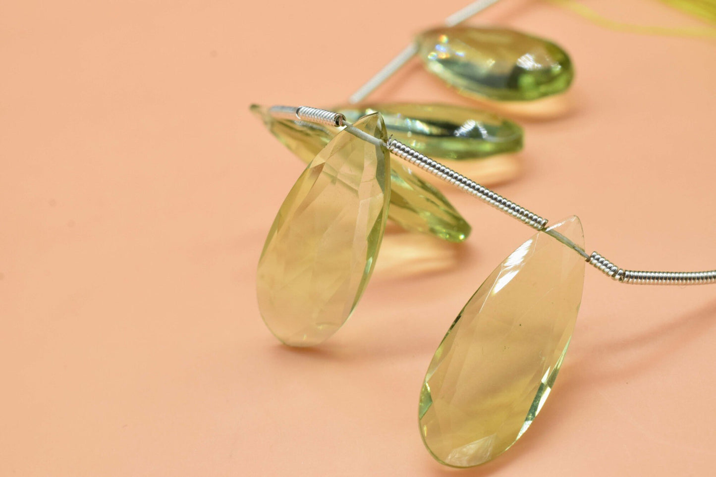 Green Amethyst Quartz Faceted Pear Shape Briolettes,10x25mm teardrop Briolettes,Faceted Briolette Line,Jewelry making pear,gemstone beads