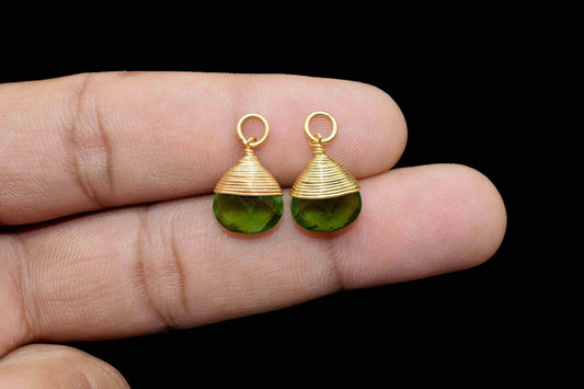 Peridot Faceted Wire Wrapped Connectors,10mm Heart Gemstone Pendant,loop Connector,Wire Wrapped Necklace,Peridot Jewelry making Supply,Gift