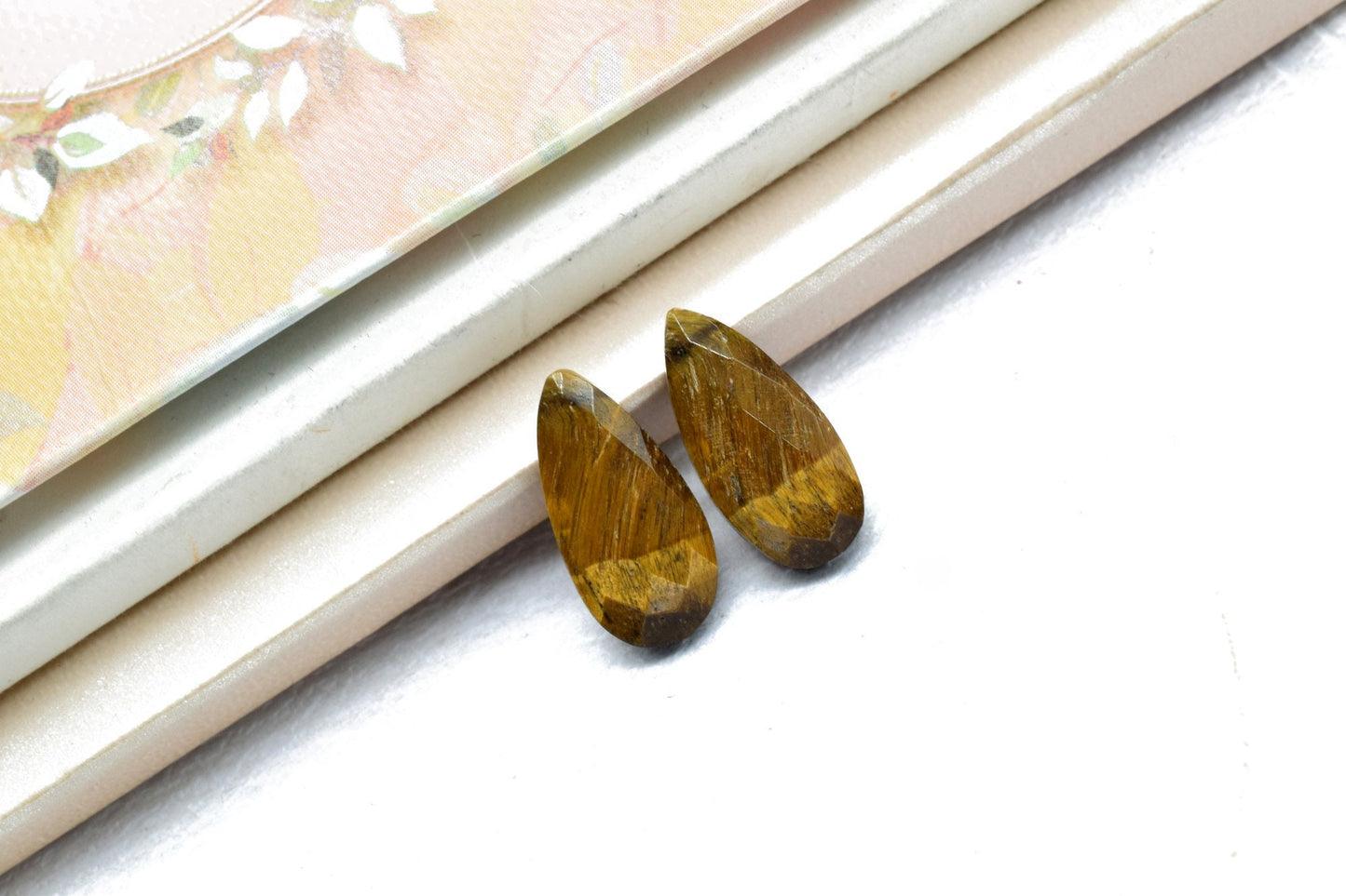 Tiger Eye 8x16mm Faceted Pear Shape Briolettes,Tiger Eye Teardrop Beads,Semi-Precious Gemstones Beads,Calibrated Pear Bead,Tiger Eye pear