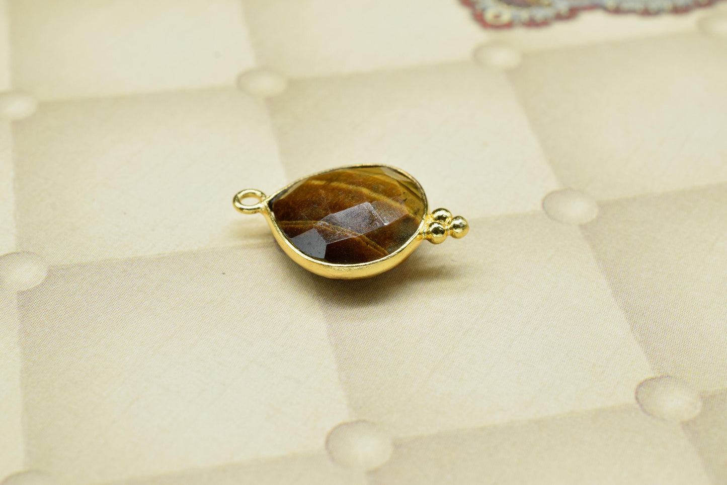 Natural Tiger Eye Gemstone 14mm Heart Shape connector,Tiger Eye charms Pendant Jewelry Making,Tiger Eye Gold Plating single bail connector