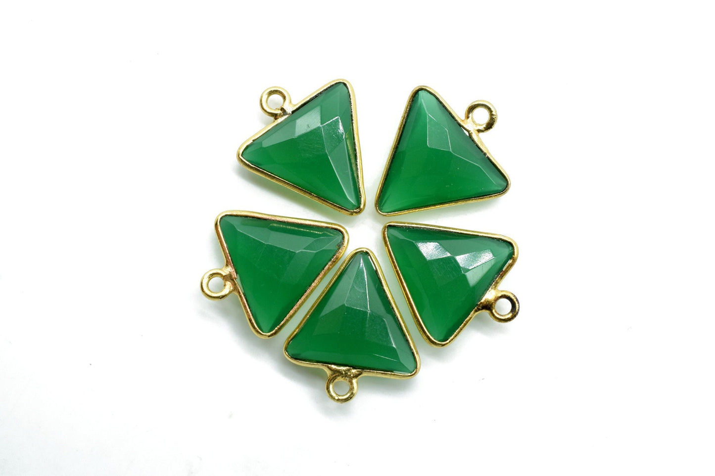 Green Onyx 12mm Triangle shape single loop charm,Brass Gold Plated bezel,Green Onyx Faceted Connector,Green Onyx Bezel Pendant,onyx jewelry
