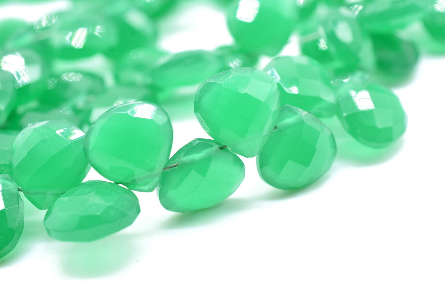 Green Onyx Faceted Briollete,10mm Heart Shape Beads Strand,Natural Gemstone Briollete,AAA Quality Briollete,10 Inches Strand,Green Onyx bead