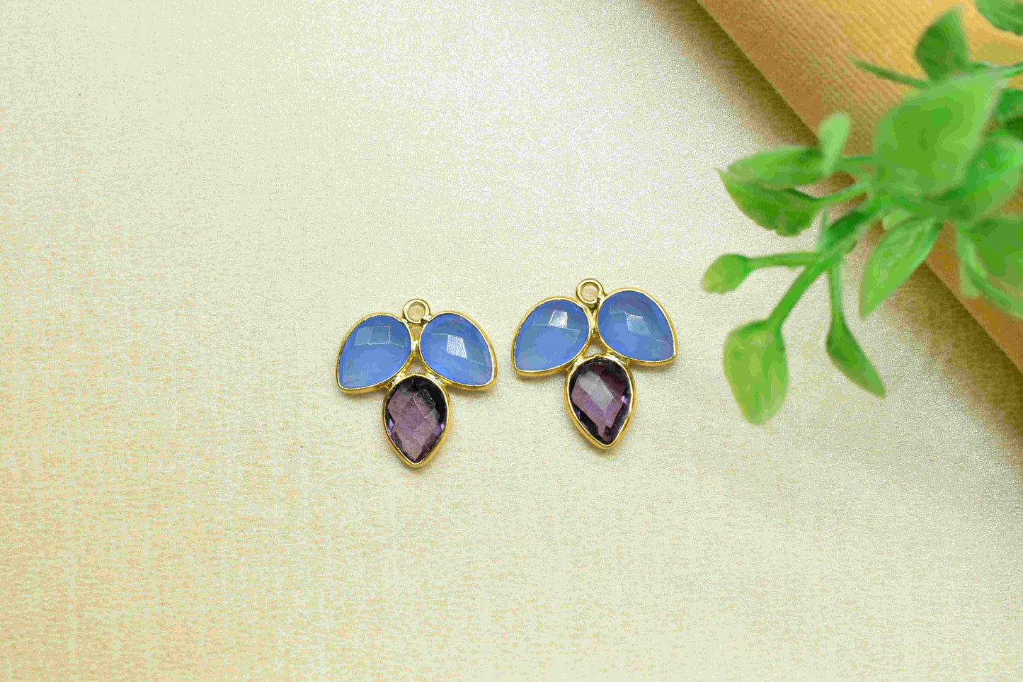 Blue Chalcedony component,Teardrops Jewelry,Bezel Component,Amethyst Pendant,Jewelry Making Supply,Gemstone Component,Attached Bezel Pendant