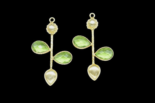 Peridot Teardrop Faceted Bezel Connector,Green Gemstone Pendant,Gemstone Findings,Green Peridot Teardrop Pendant Charms,Brass Frame Gemstone