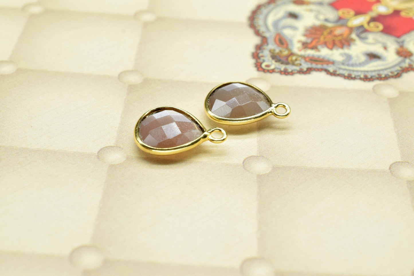 Chocolate Moonstone 12mm Heart Shape Bezel Charms,Chocolate Moonstone Pendant,Brass Gold Plated bezels,Chocolate Moonstone Connector Bezel