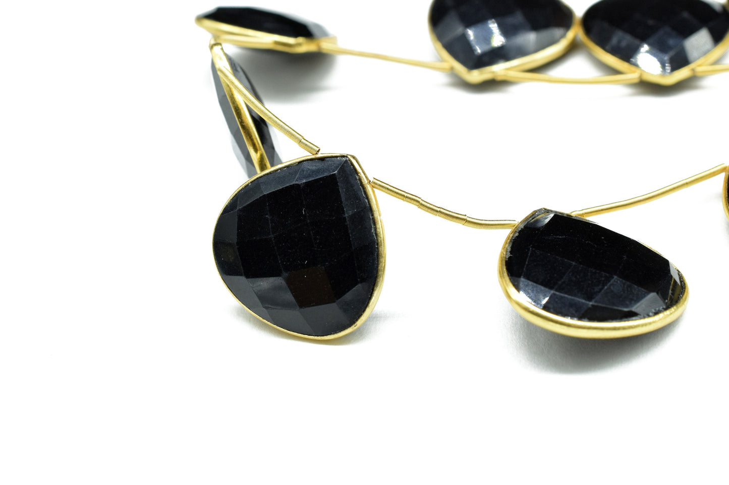 Black Onyx 20mm heart shape charm ,Gemstone bezel strand,gemstone Charm,Faceted Gemstone JewelryMaking Component,Onyx bezels