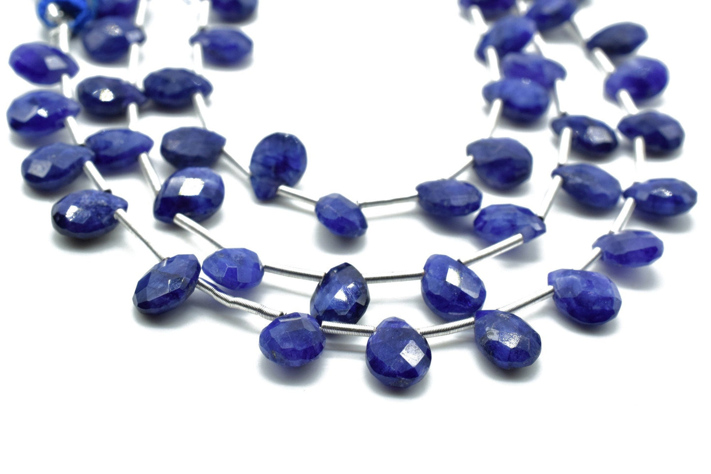 Blue Sapphire 6x8mm TearDrop Briolettes,Sapphire drops,Jewelry making beads,Supplies beads,Sapphire Pear shape Briolettes,Briolettes strand