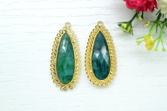 Emerald 10x30mm Teardrop Bezel Charm,Single Bail Pendant,Handmade Jewellery Connectors,Gemstone Brass Component,Handmade Connector,Gift