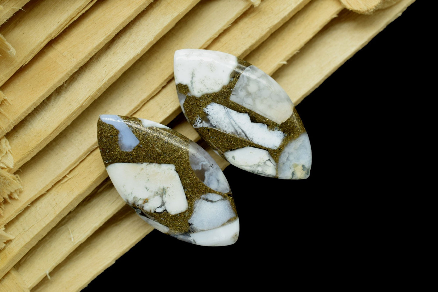 15x30mm Marquise Shape Copper Turquoise Beads,Copper Turquoise Briolettes,Rare Copper Turquoise Briolettes,Fancy Turquoise briolettes beads