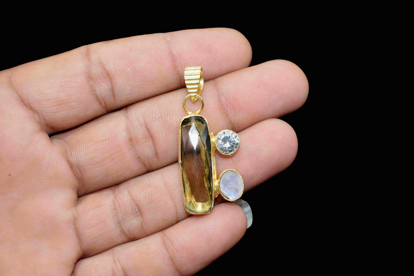Multi Stone Pendant,Smoky Quartz Faceted Pendant,Multi Stone Smoky Quartz Jewelry,Gemstone Pendant,Loop Pendant Jewelry,Moonstone Jewelry