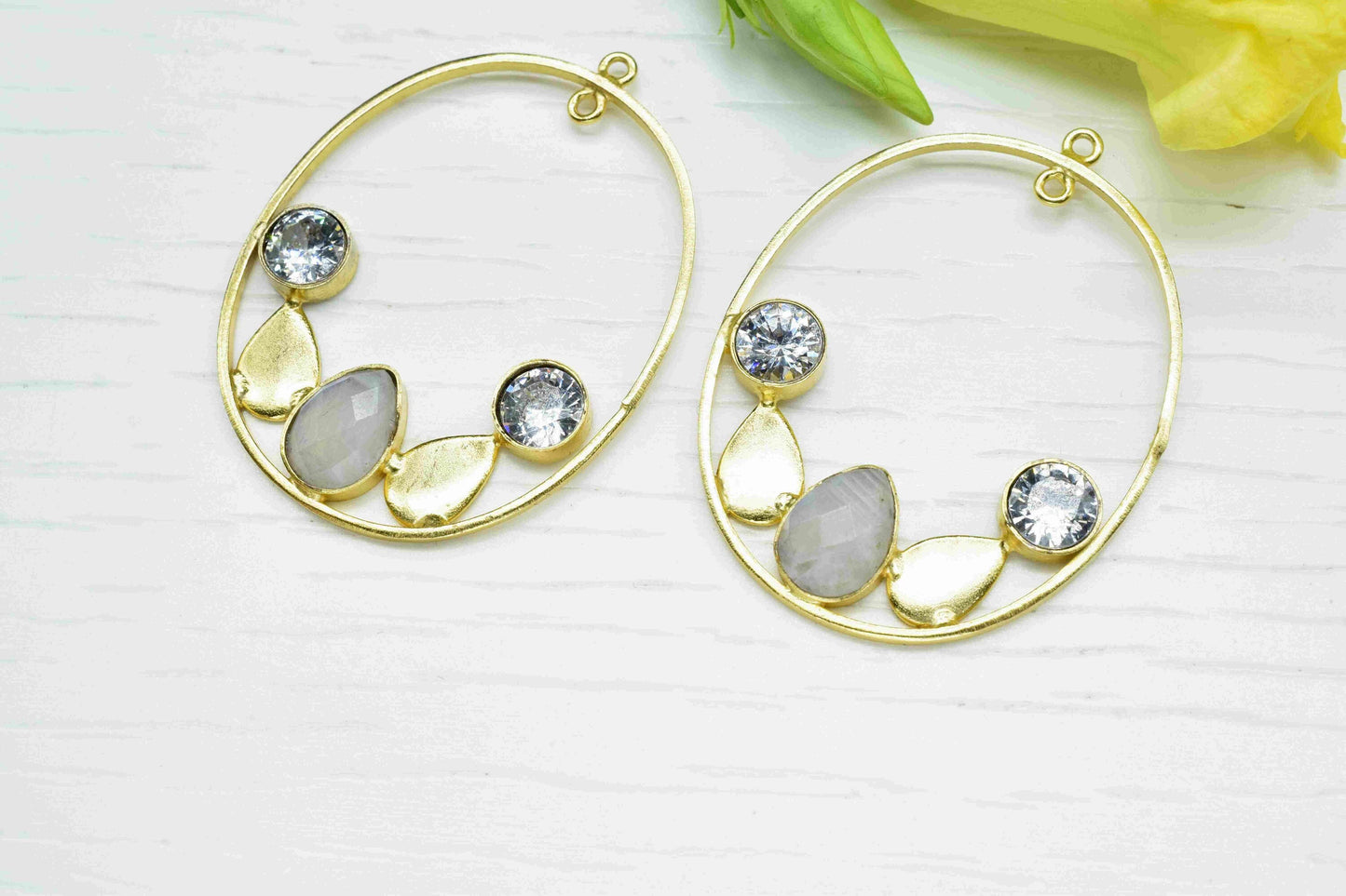 Moonstone 7x10mm Teardrop Shape Component,Gemstone Single Bail Connectors,Finding Oval Shape Pendant,Gold Plated Earring,Jewelry Making,Gift