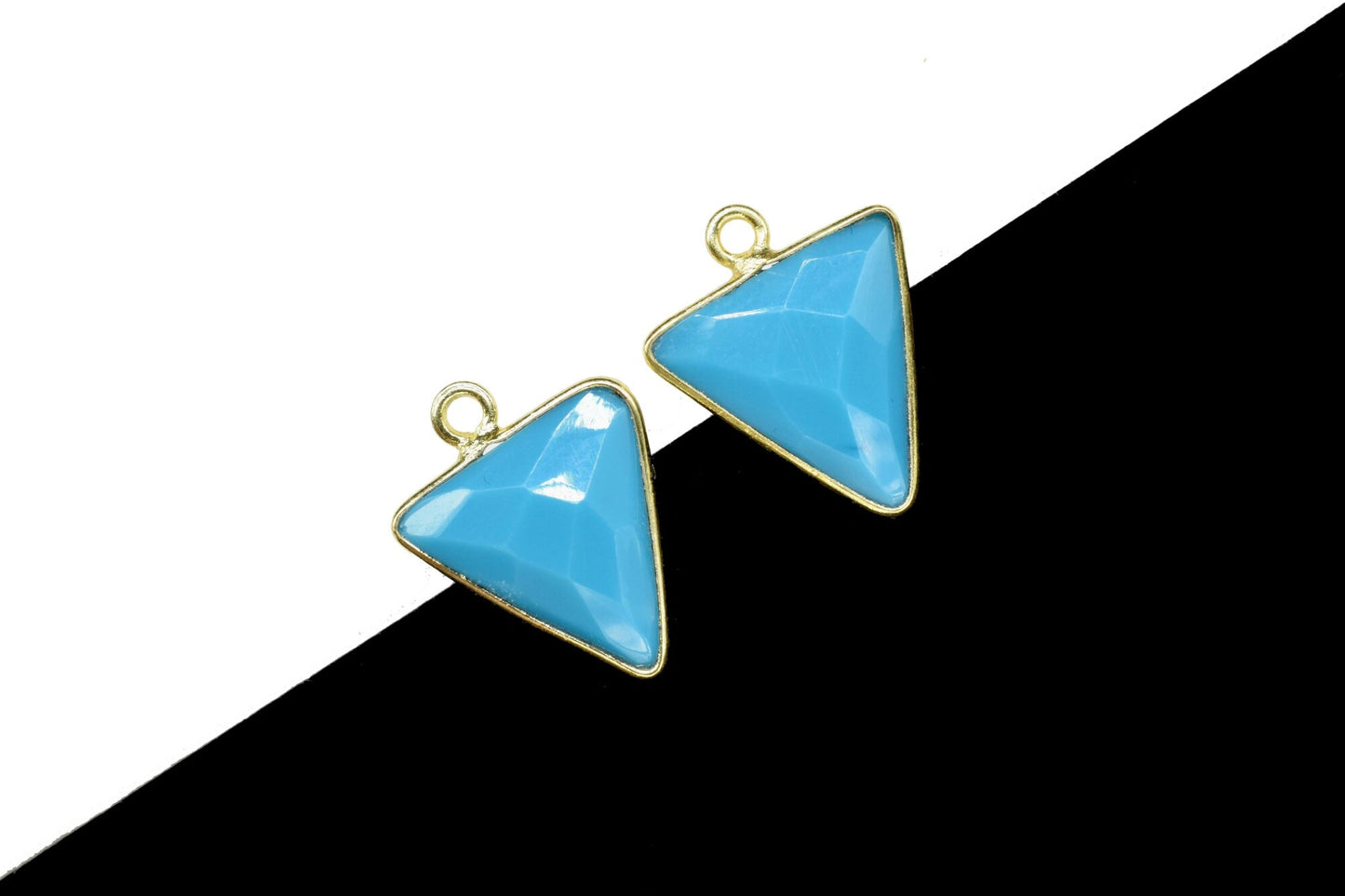 Blue Turquoise 12mm Triangle shape single bail connector, Silver Plated bezel,Turquoise Pendant,Turquoise gold plated bezel,Turquoise charm