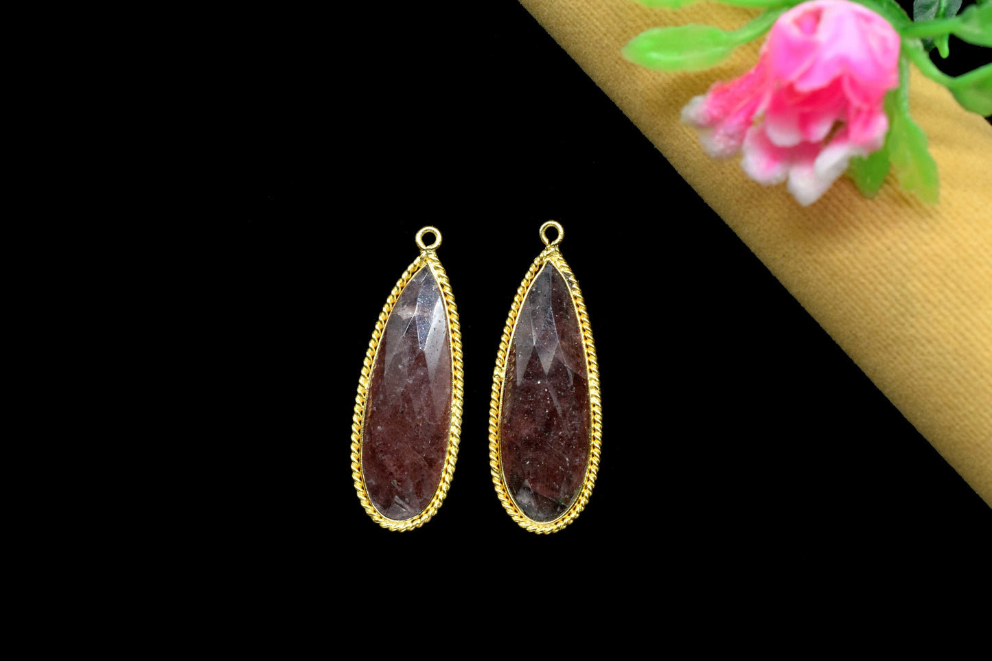 Pink Strawberry 10x30mm pear shape Pendant,Strawberry Faceted Charms Connector Jewelry,Pink Strawberry Gold Plated Single Bail bezels,Gift