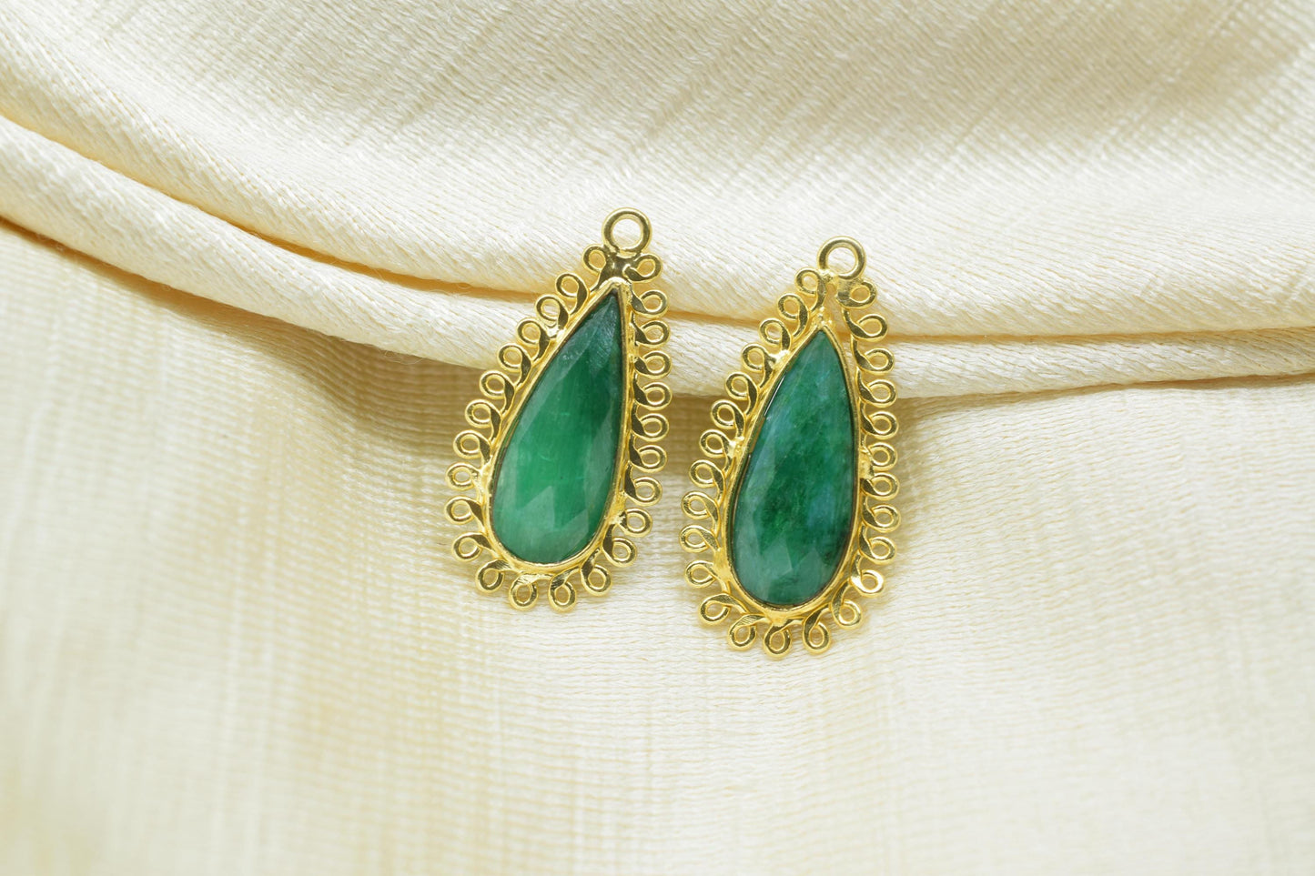 Emerald 8x20 Teardrop Bezel Charms,Wholesale Jewelry,Single Bail Pendant,Gemstone Brass Component,Handmade Jewellery Connectors,Gift