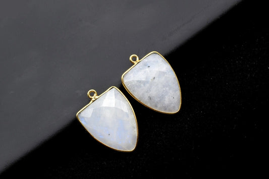 Moonstone 17x22mm Triangle Shape Single loop charms,Rainbow Moonstone, Triangle Shape Connector,Moonstone Triangle Pendant 24k Gold Plated