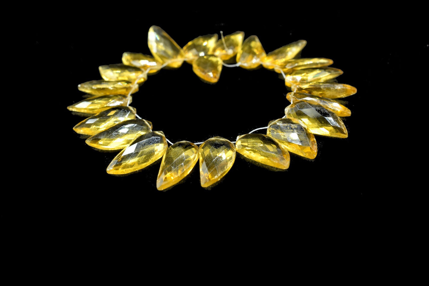 Citrine 10x20mm Horn shape faceted beads,Citrine jewelry making beads,Citrine Briolettes,fancy Briolettes,Unique Shape beads,Horn shape bead