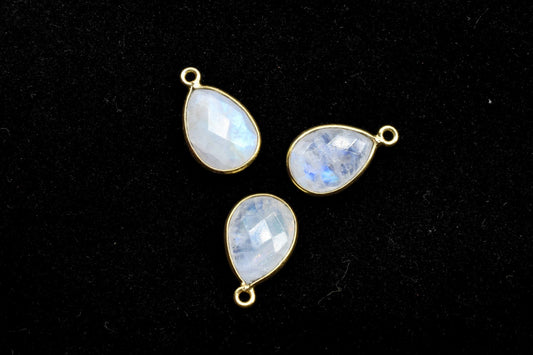 Moonstone 10x14mm Bezel charm,Moonstone Teardrop pendant,Moonstone Gold Plated bezel,jewelry making charms crafts,Moonstone single bail pcs