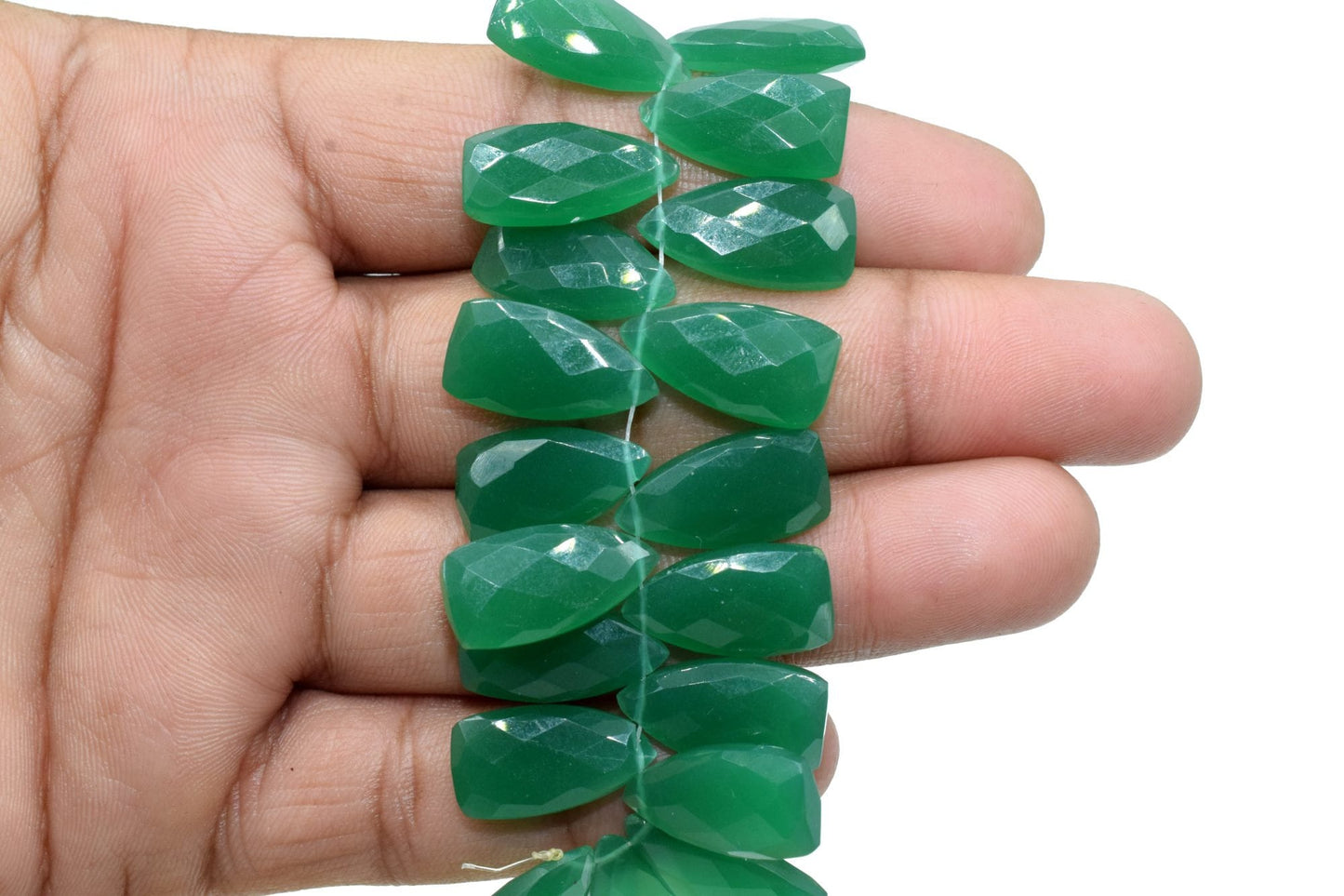 Green Onyx Triangle Shape Faceted beads,10x18mm Triangle Shape,Jewelry Making Gemstone Beads,Long Triangle beads,Natural Gemstone Briolette
