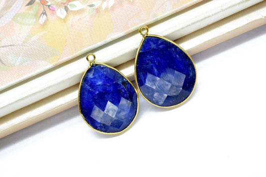 Blue Sapphire 18x23mm Pear shape Single bail connectors,Sapphire Gold plated bezel,Sapphire Briolettes,Sapphire Connector,Sapphire earrings