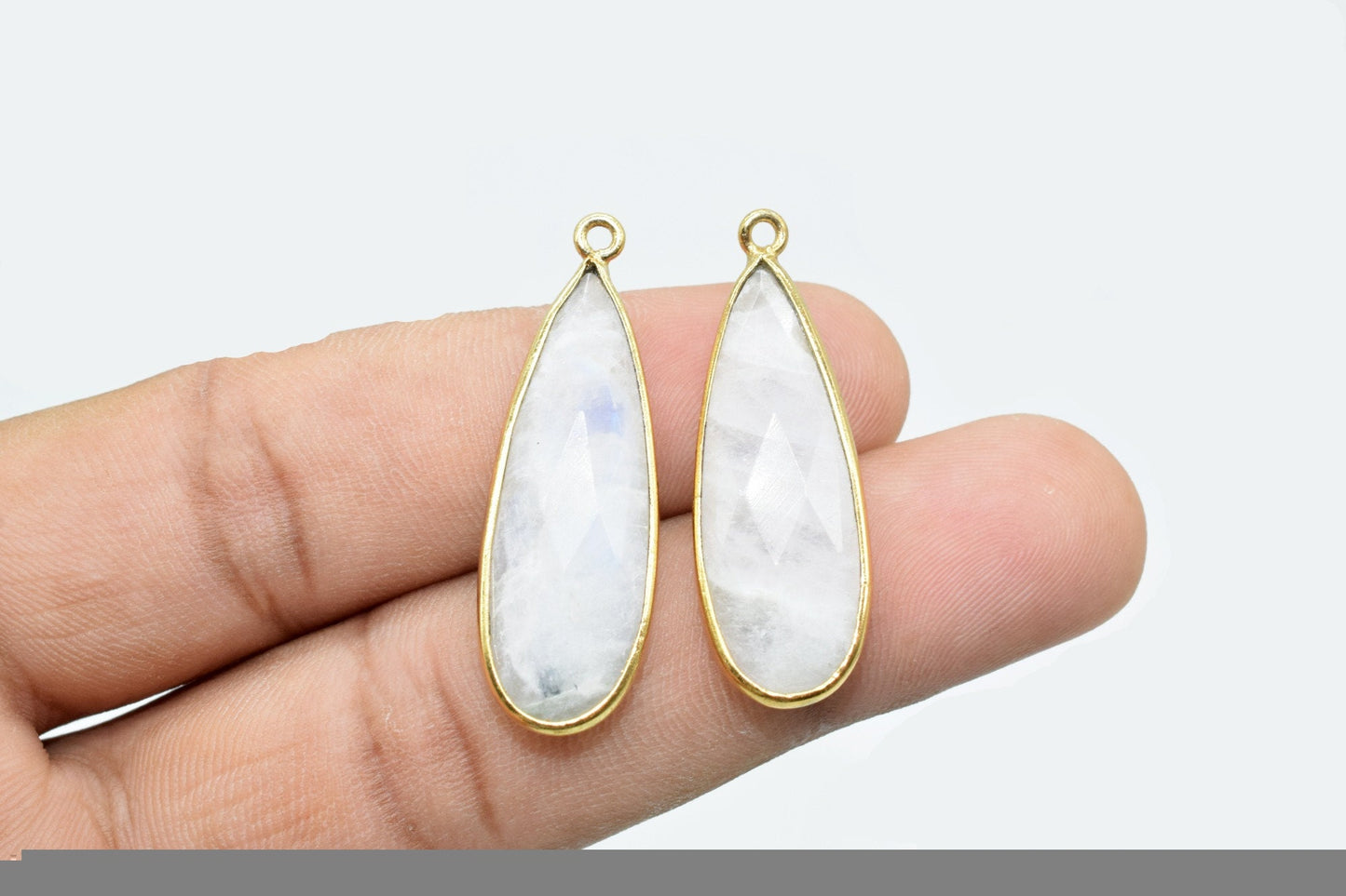 Moonstone 10x30mm Teardrop Charm,Rainbow Moonstone Gemstone Connectors,Gold Plated connectors,Single Bail Connector,Teardrop Shape Pendant