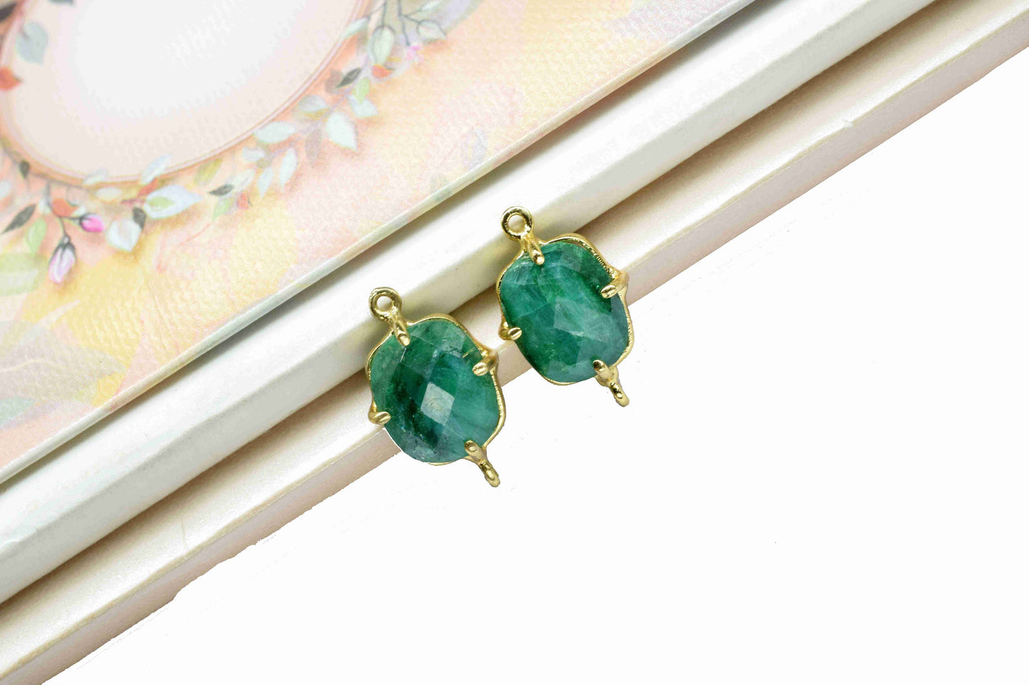 Natural Emerald Prong Connector,Handmade Gemstone Bezel,Emerald jewelry,Emerald Cushion Bezel Connector Jewelry,double bail connector,Gift