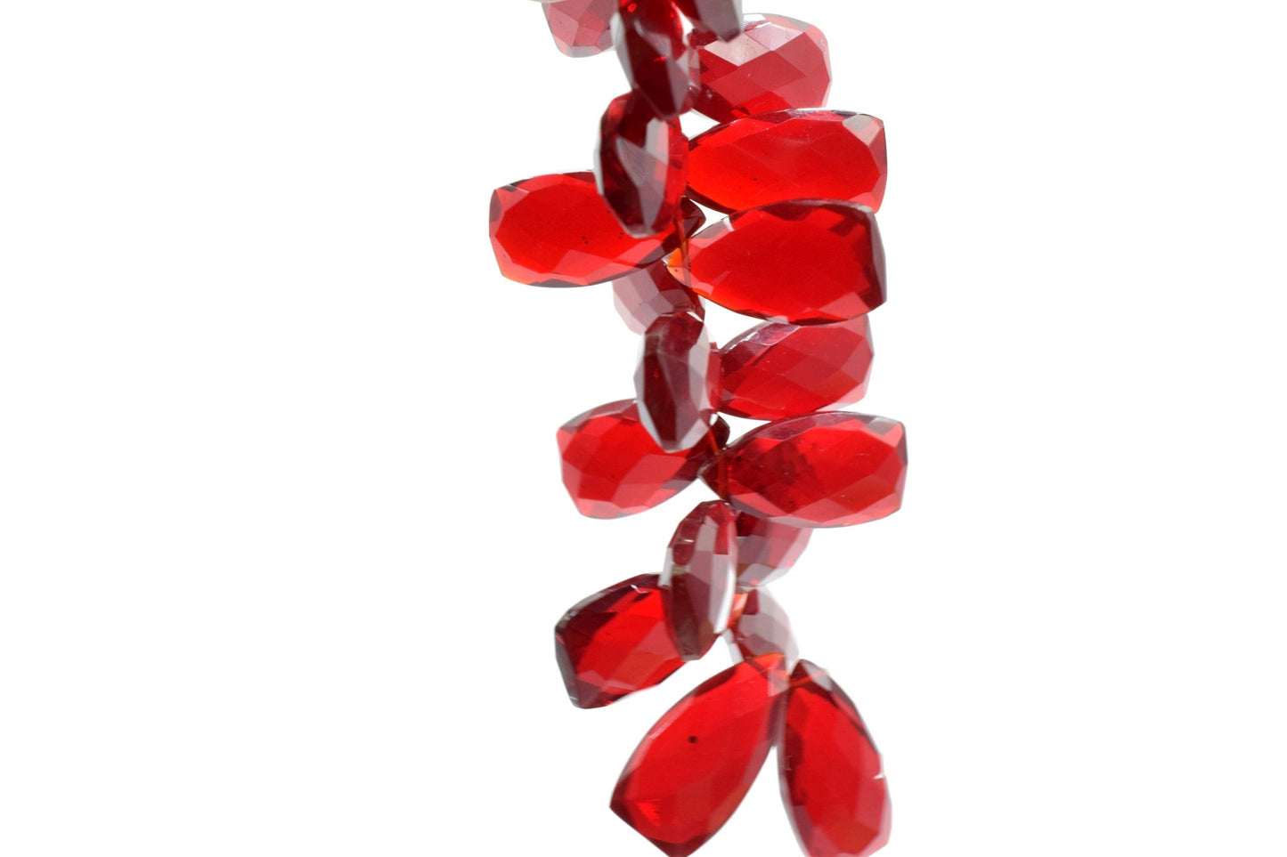 Natural Garnet Briolettes,10x18mm Trillion Faceted Beads,Garnet pyramid shape beads,Garnet Trillion Shape Briolettes,Garnet faceted beads