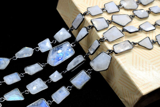 Moonstone connector link Chain-Natural Moonstone Bezel Chain,Moonstone Free Shape Connector Chain,white rainbow bezeld chain,Moonstone chain