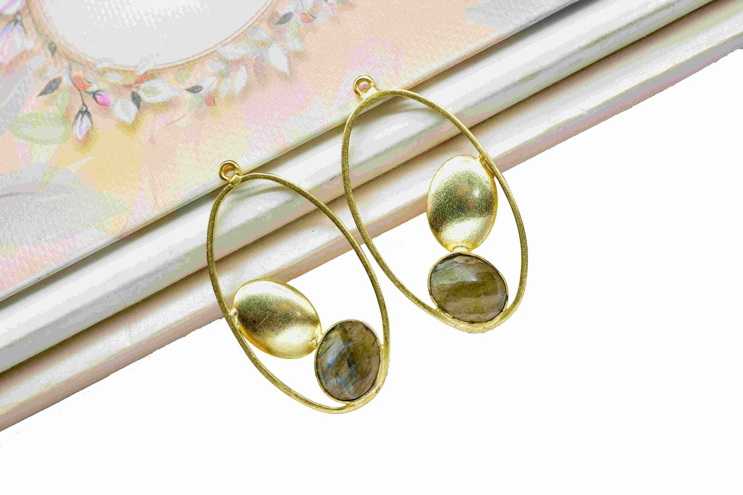 Labradorite Gemstone Component Oval Shape Single Bail Charm,Labradorite Connector Pendant,Finding Gold Plated Connectors,Labradorite Jewelry