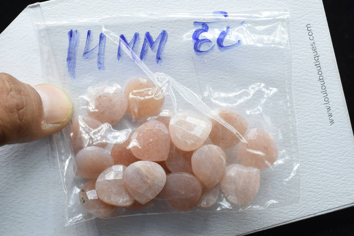 Peach Moonstone Heart 14mm Shape Briolette,Natural Peach Moonstone  faceted Heart  Beads,Beads Strand,Gemstone Beads,loose gemstone beads