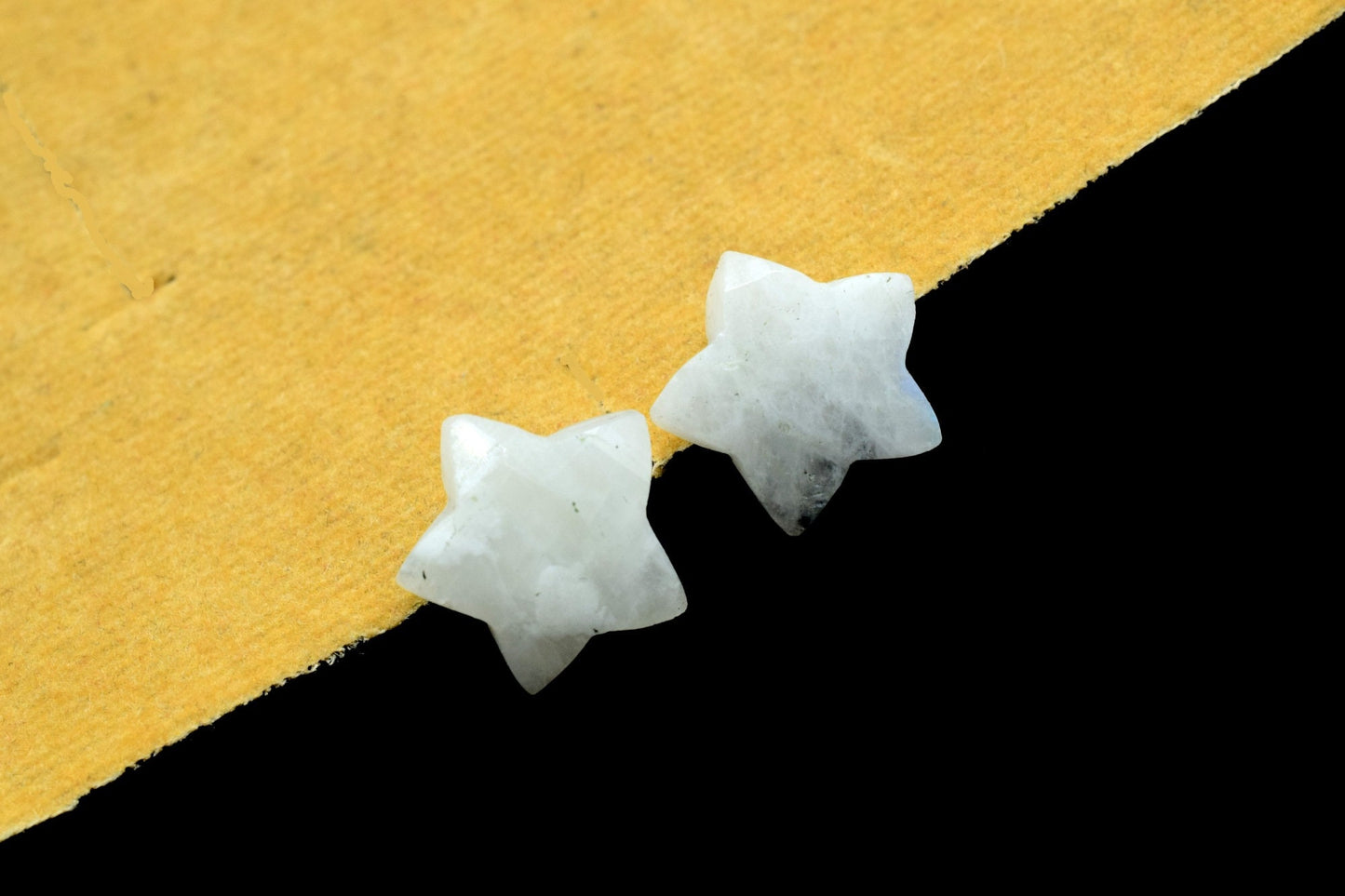 Moonstone 14mm carved star shape Briolettes,star shape Faceted Briolette,Gemstone,Hand Carved Briolette,Carving Gemstone,Carved stones