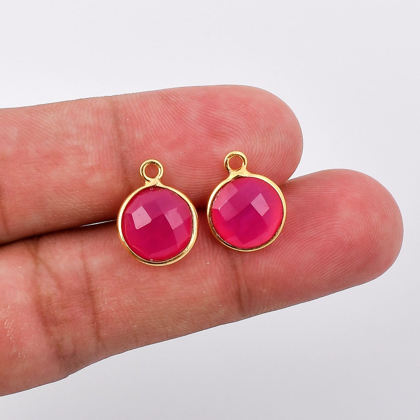 Pink chalcedony 10mm Round Bezel single connector,Chalcedony Gold Plated bezel,chalcedony Bezel,Gold Vermeil Bezel,jewelry Gold-Filled bezel
