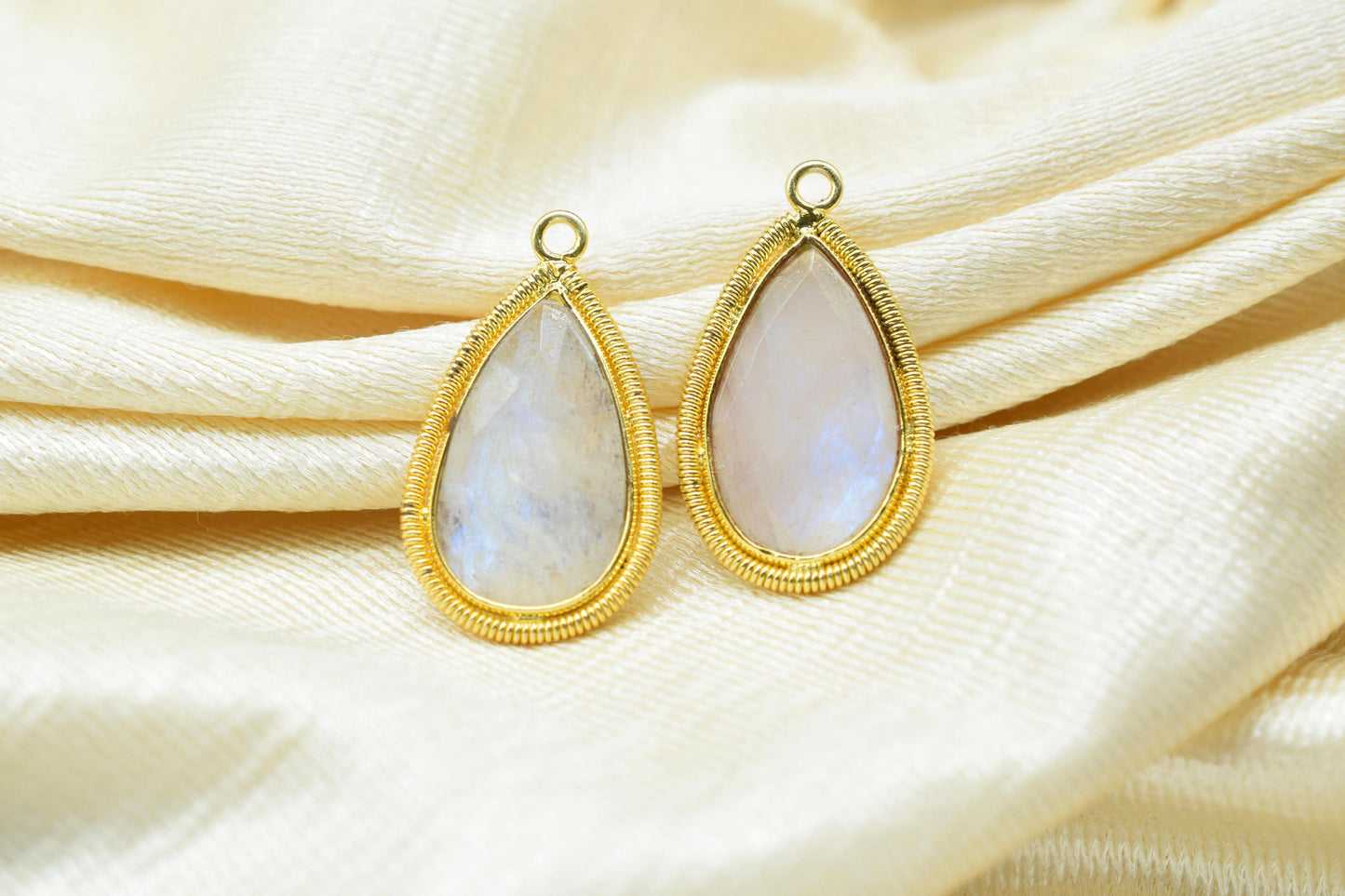 Moonstone 12X20mmmm Bezel Charms,Gemstone Bezels,Boho Pendant Charms,Single Bail Pendant,Handmade Brass Pendant,Bezel Connectors,B'day Gift