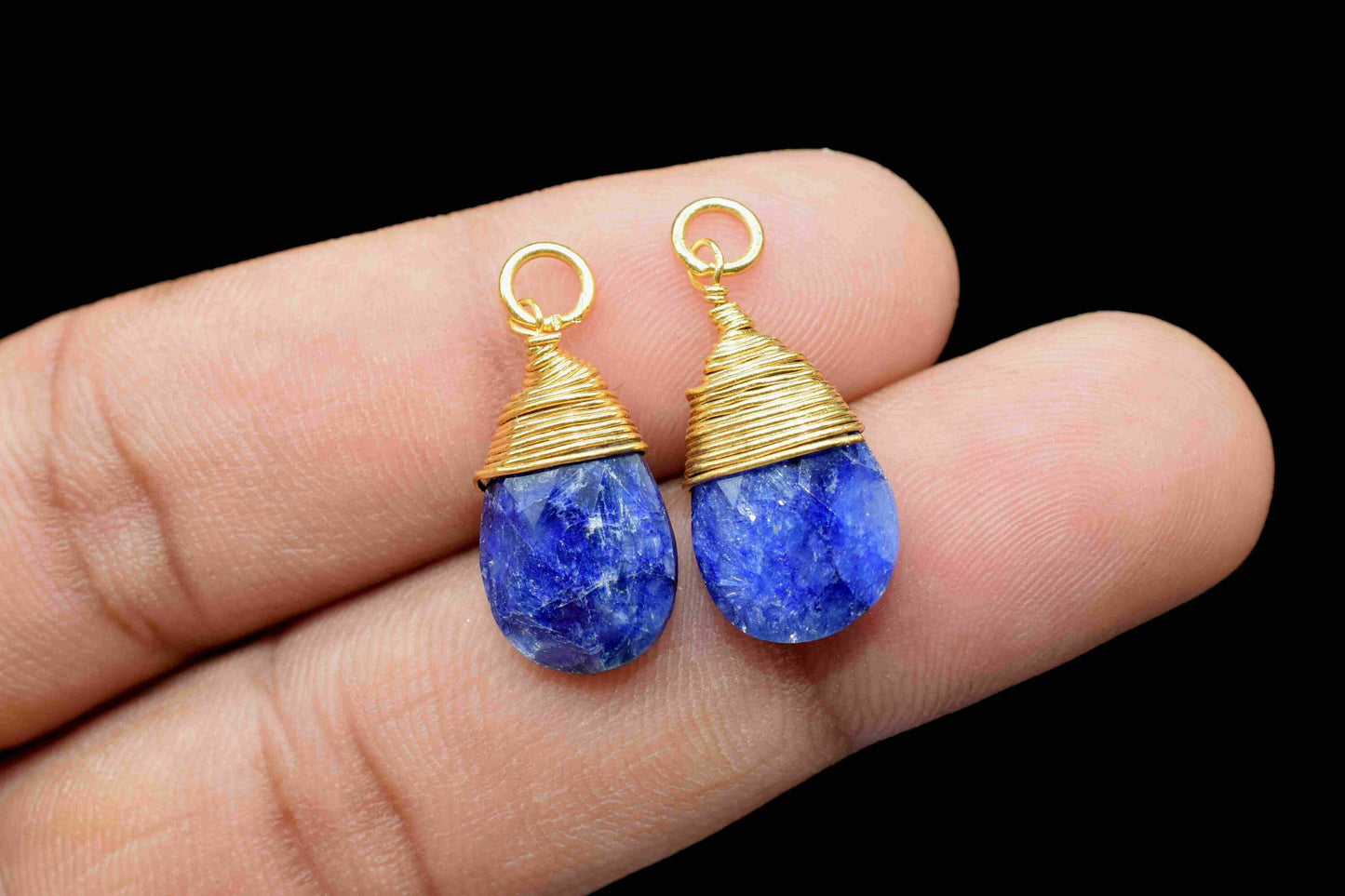 Blue Sapphire Teardrop Faceted Connector,Gemstone Wire Wrapped Pendant,Loop Connector,Pendant Jewelry,Wire Wrapped Necklace,Sapphire Jewelry