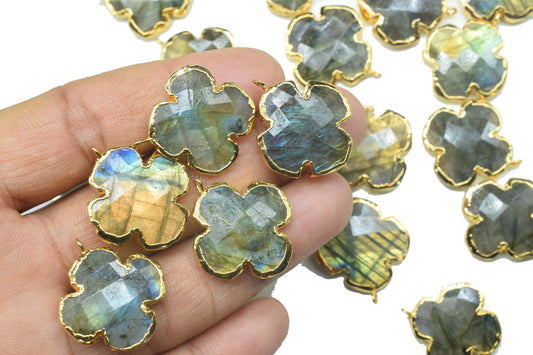 Labradorite 20mm Electroplated Pendant,Electroplated Labradorite Pendant jewelry,Gemstone Component Pendant,Handmade Clover Shape Connector