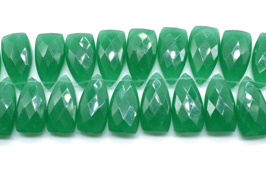 Green Onyx Triangle Shape Faceted beads,10x18mm Triangle Shape,Jewelry Making Gemstone Beads,Long Triangle beads,Natural Gemstone Briolette