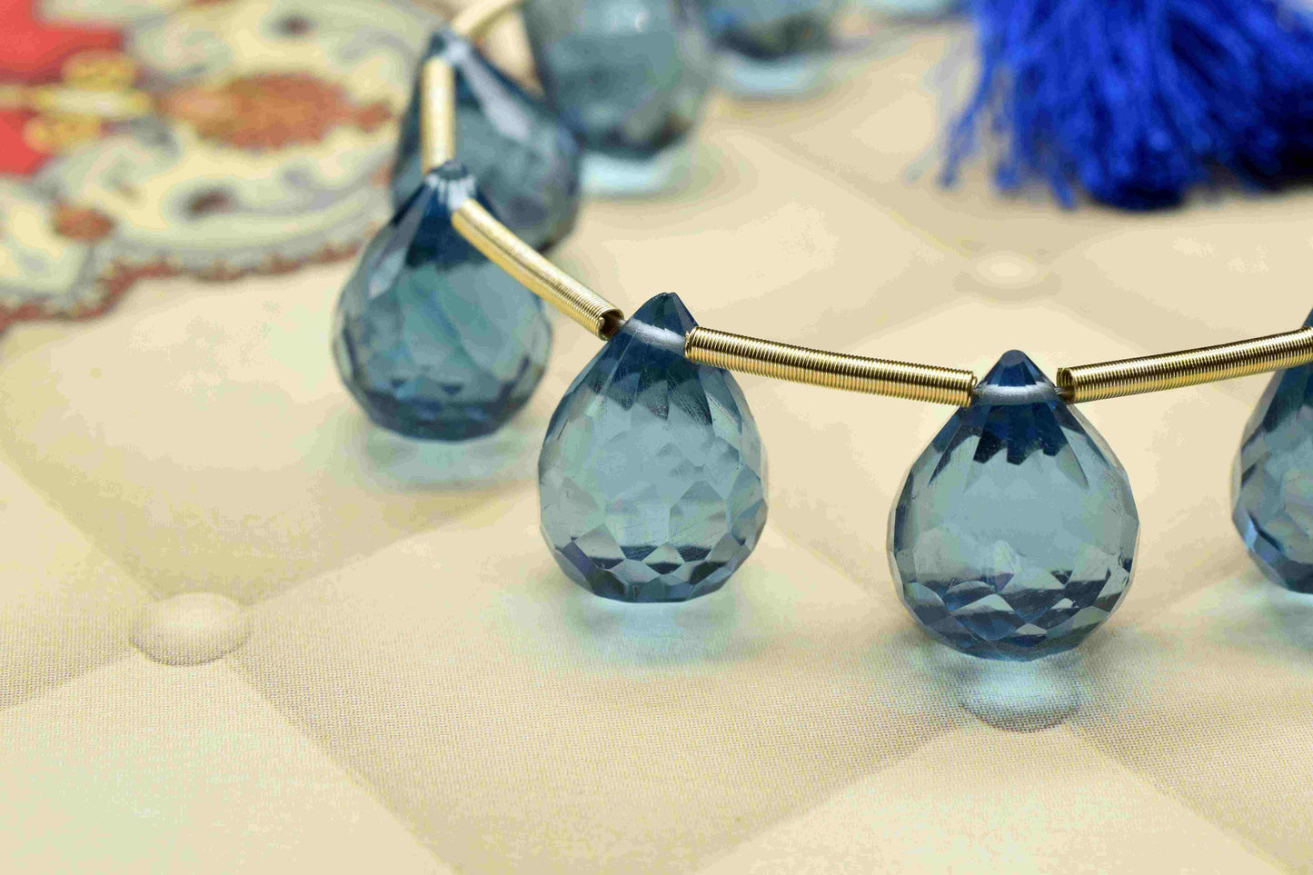 London Blue Topaz Teardrop Shape Briolette,10x14mm Drop Beads,AAA Quality Briolette,Topaz Briolette,Topaz Briolette Jewelry,Gemstone Bead