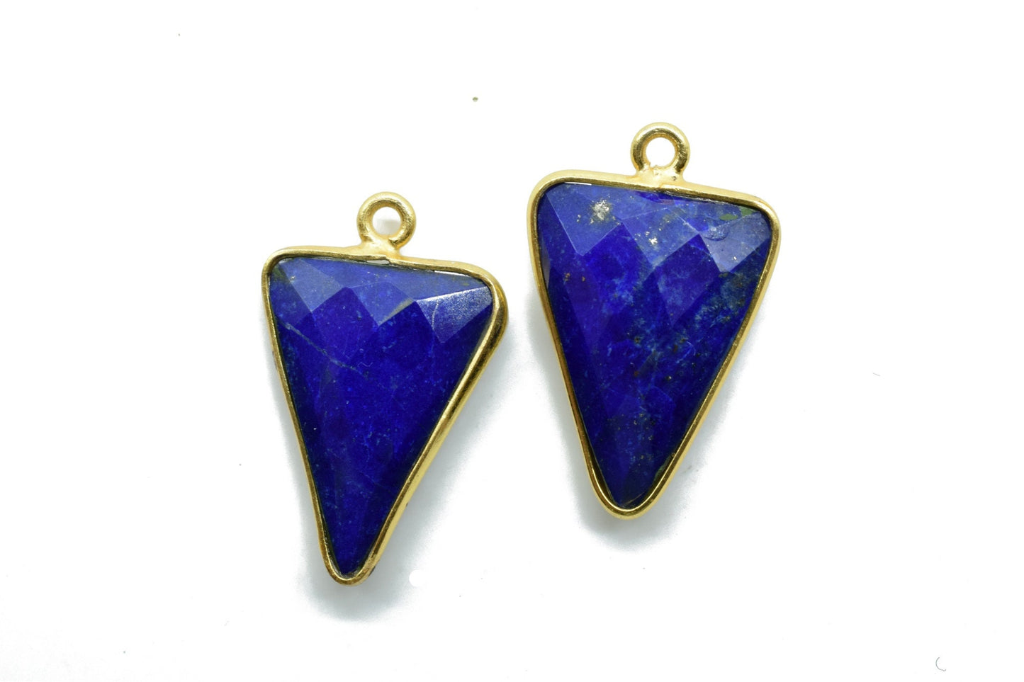Lapis Lazuli 15x18mm Triangle shape single connector,Brass Gold Plated bezel,Lapis Pendant,Lapis Arrow shape pendant,Handmade gold charms