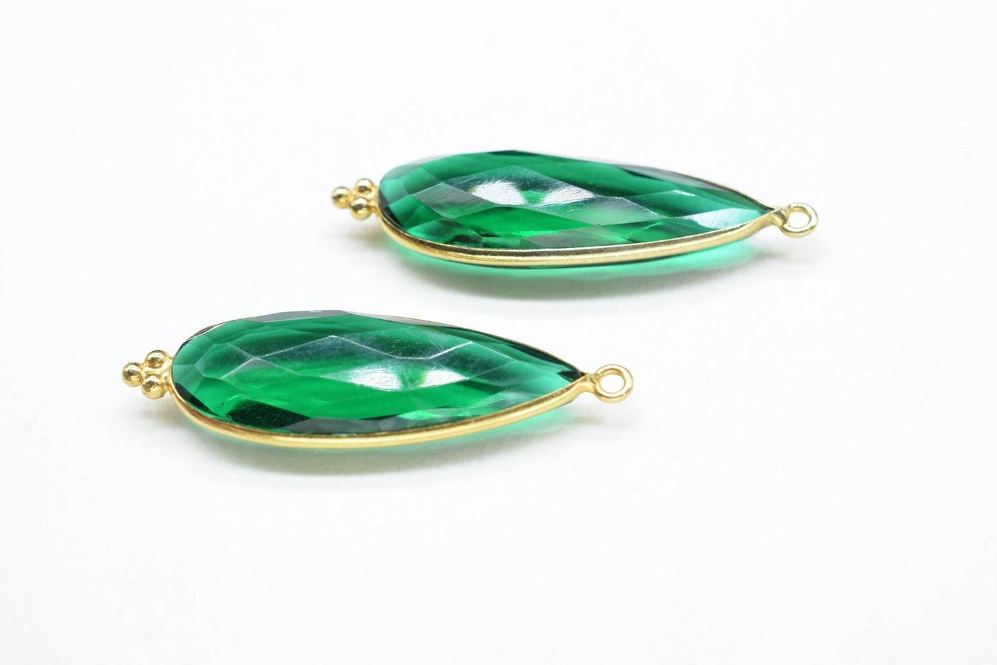 Emerald Quartz 10x30mm Bezel,Bezel Link Supplies,Emerald Jewelry making Connectors,Green Gemstone Bezel Connectors,Designer Bezel charms,
