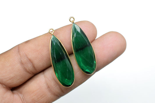 Emerald 10x30mm Pears Shape Connector,Gold Plated Single Bail Gemstone Connector,Jewelry Making Supplies,Green Gemstone Pendant,Bezel Charms