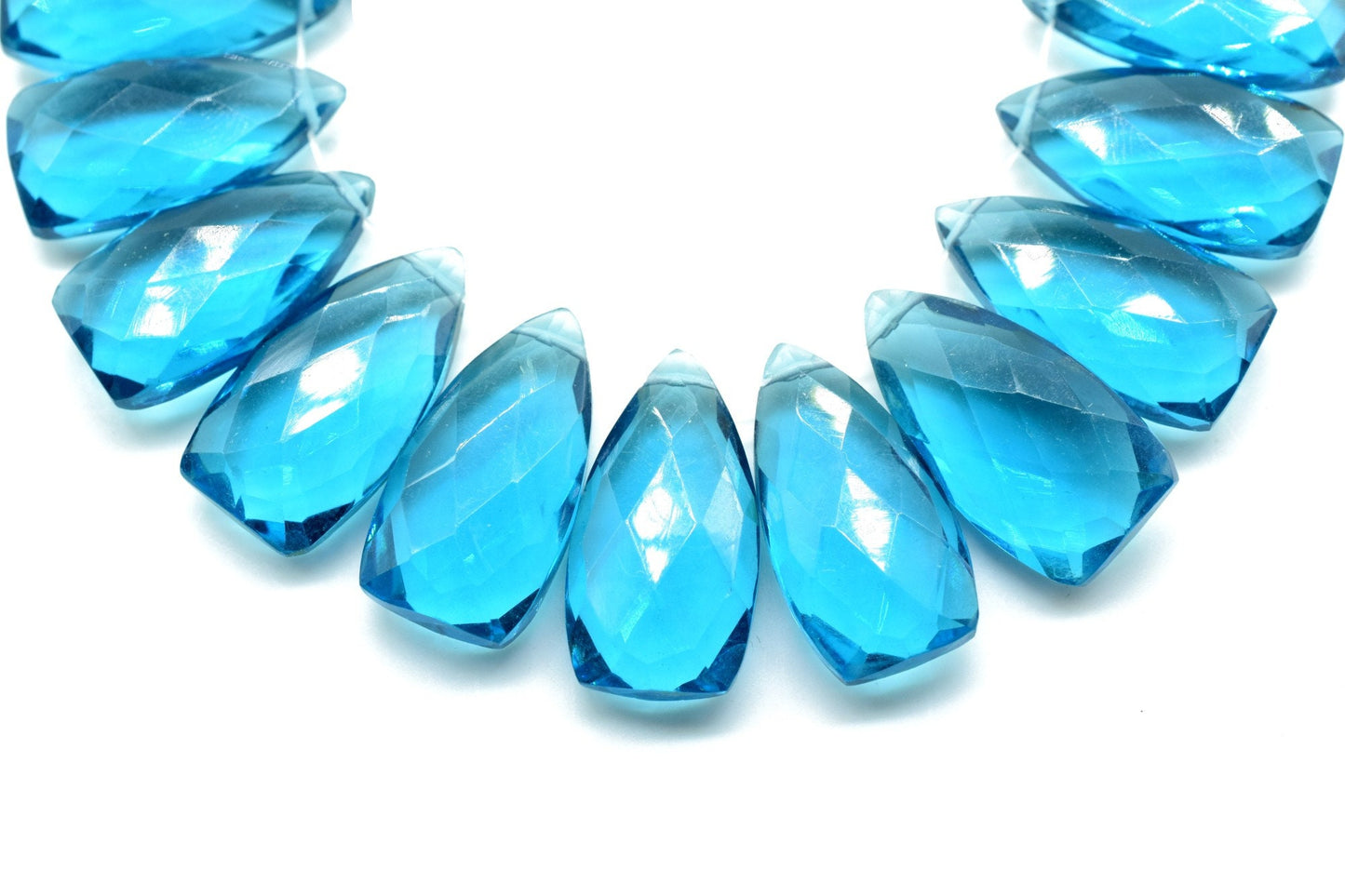Sky Topaz Briolettes,8x16mm Trillion Faceted Beads,Sky Topaz pyramid shape beads,Topaz Trillion Shape Briolettes,Topaz jewelry Beads