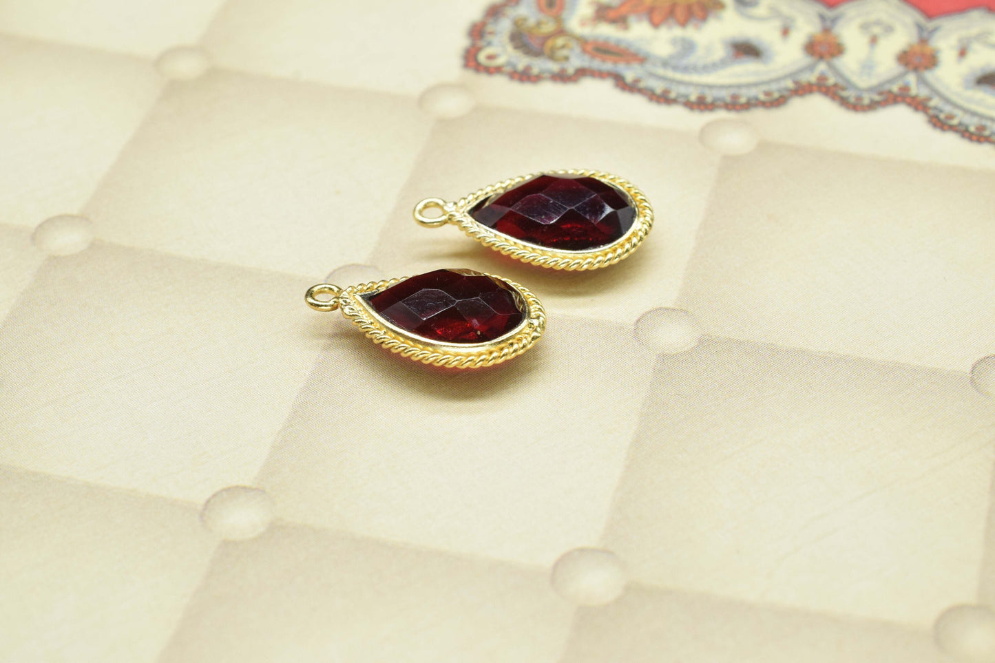 Garnet 10x14 Teardrop Bezel Charm,Station Bezel Link,Garnet Teardop jewelry making Carft,Single bail Connector,Handmade Teardrop Pendant