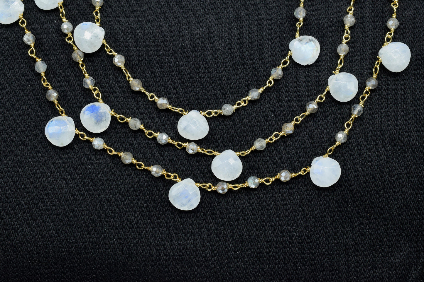 Moonstone 3mm Beaded Heart shape rosary Chain,Moonstone Heart Shape Rosary Chain,Sold By Foot,Moonstone briolettes beaded chain,Moonstone