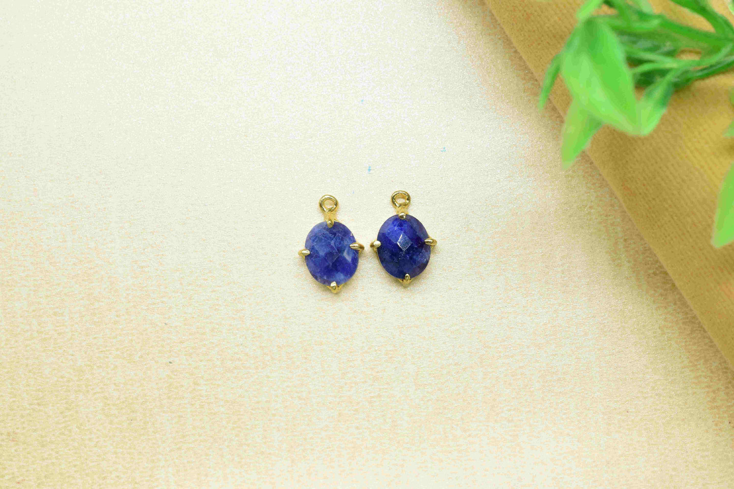 Natural Sapphire 8x10mm Oval Shape Connector,Sapphire Double Bail Connectors,Blue Sapphire Gold Plated Connector,Blue Sapphire Component
