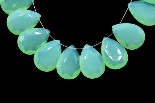 Chrysoprase Faceted Briolette 13x18mm Pear Shape,Briolette Gemstones, Chrysoprase Briolette,Chrysoprase beads,Chrysoprase pear beads,jewelry