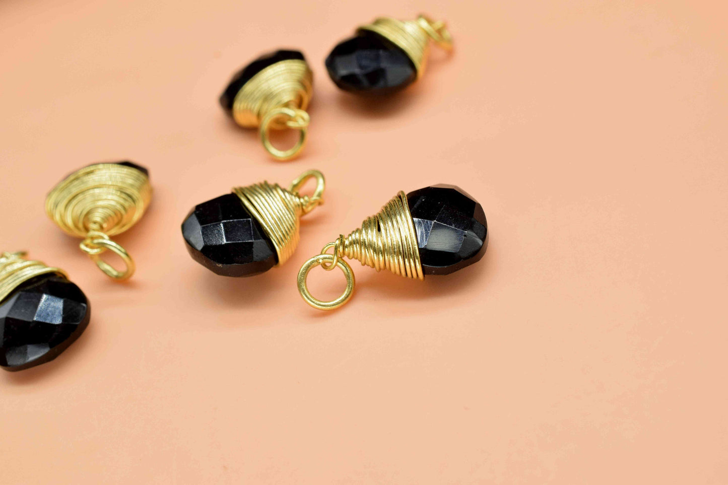 Black Onyx faceted Connector,Wire Wrapped Gemstone Pendant,loop Connector,Wire Wrapped Necklace,10mm Heart Shape Pendant,Black Onyx jewelry,