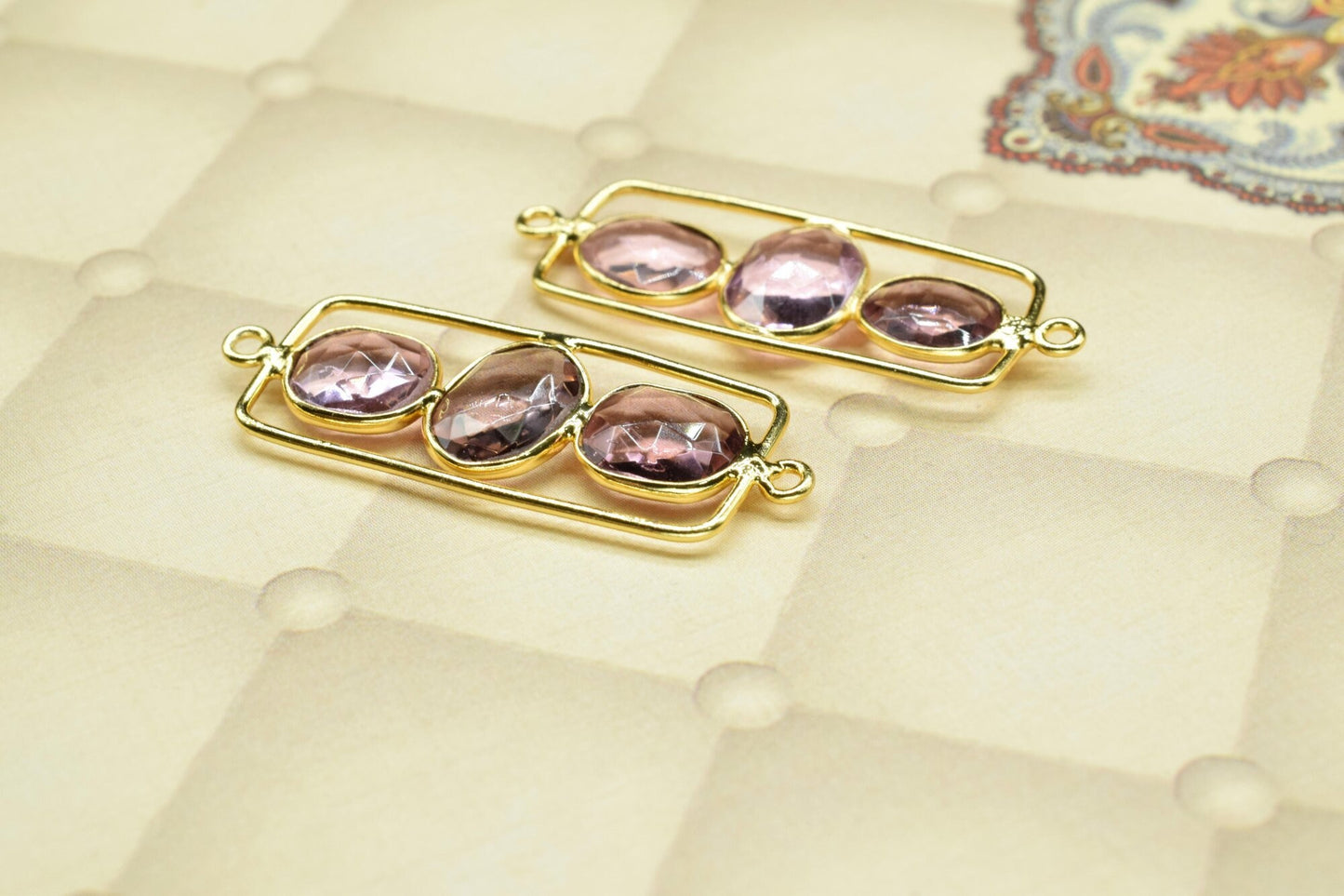 Pink Amethyst Quartz Finding Connector,Amethyst Quartz DangleCharm,Amethyst Gold Plated Double bail Connector,Pink Amethyst Gemstone Jewelry
