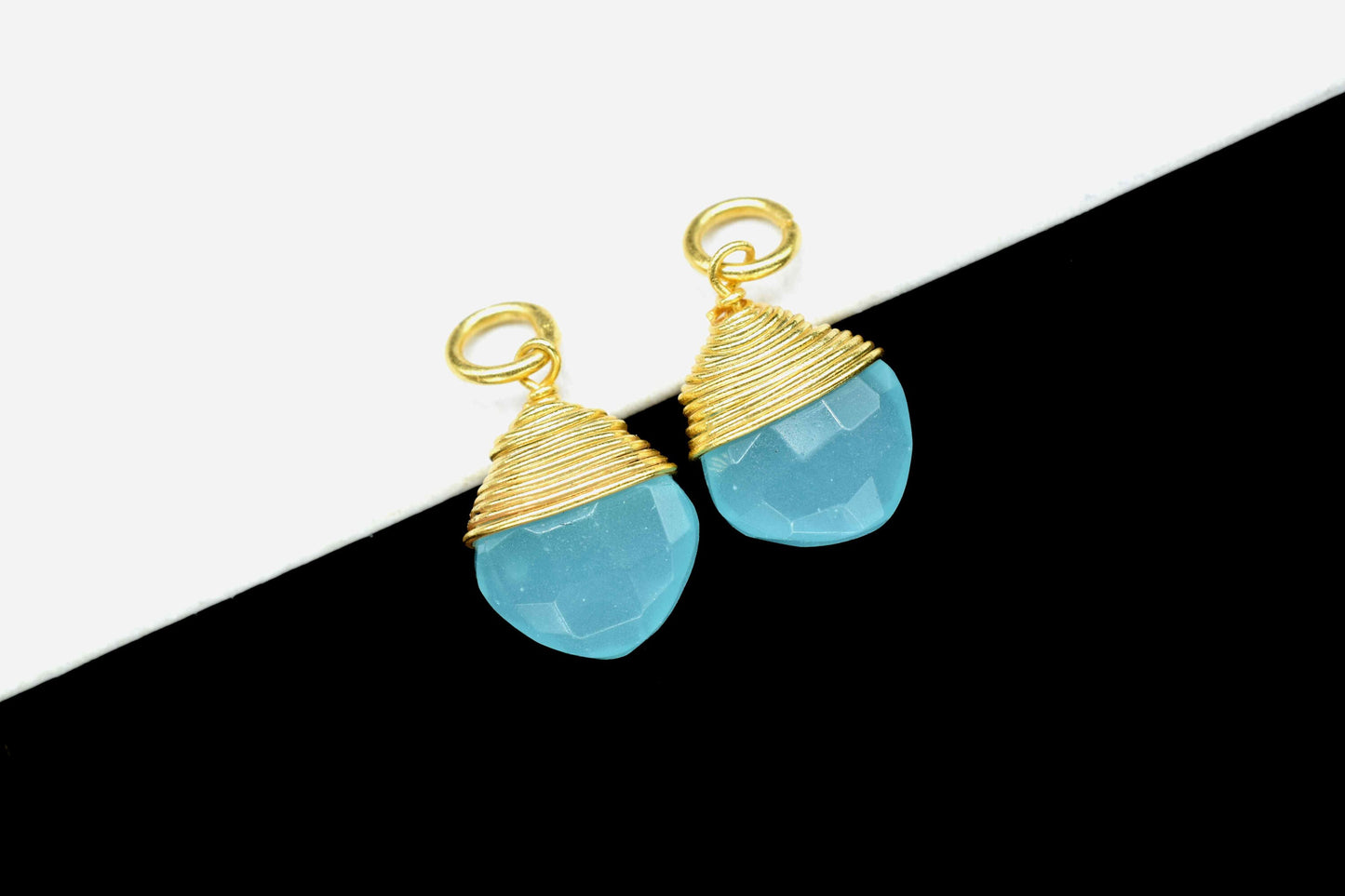 Aqua Chalcedony Faceted Wire Wrapped Connectors,Square Shape Gemstone Pendants,loop Connector,Wire Wrapped Necklace,Beaches Jewelry making