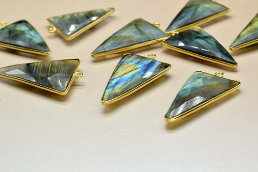 Labradorite Gemstone 20x30mm Triangle shape,Labradorite December birthstone Handmade Connector,Labradorite Gold Plated Single bail connector
