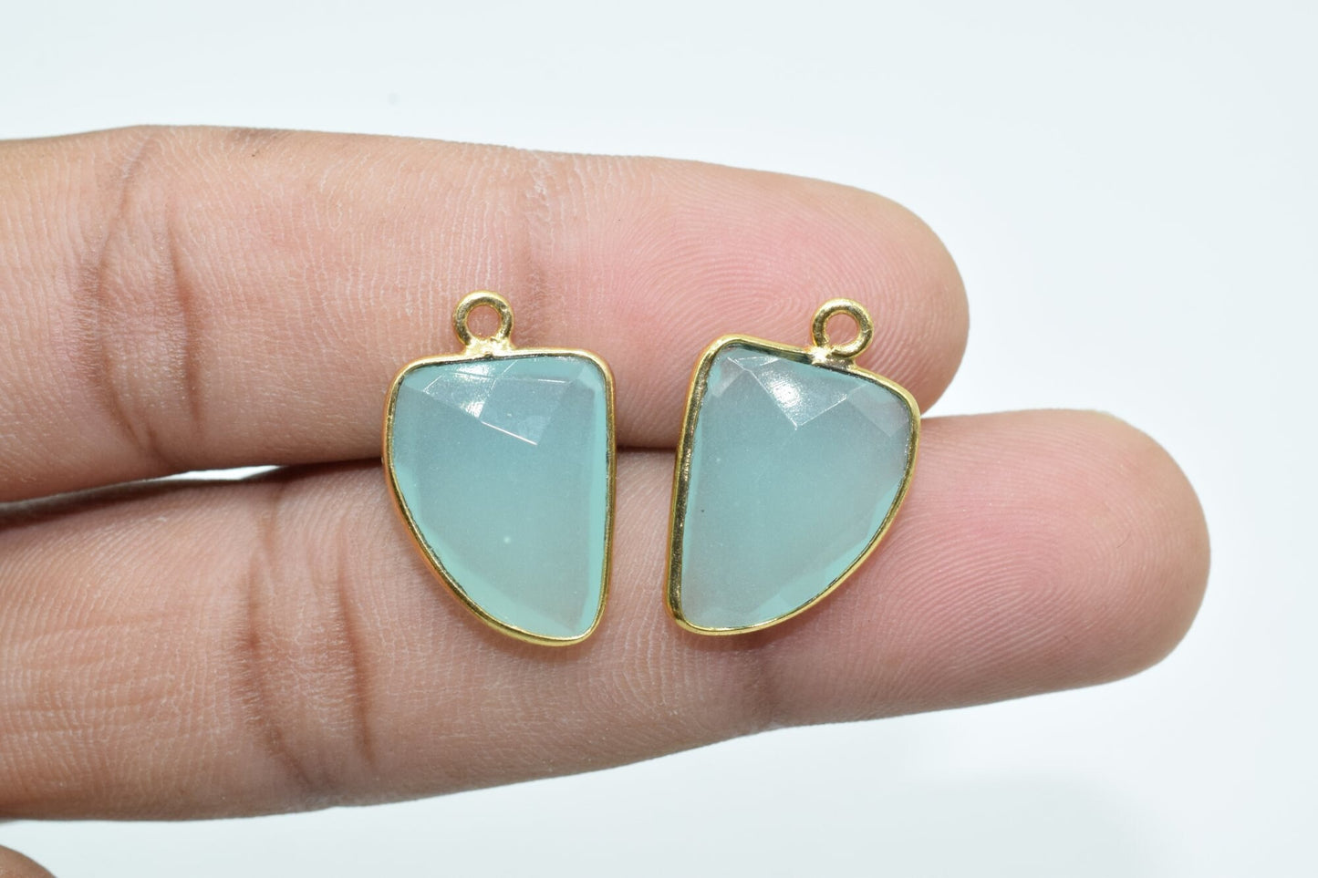 Aqua Chalcedony 12x15mm horn shape single bail connectors,Aqua Chalcedony Bezel Findings Horn Charms,Horn Shape Connectors,Single Bail charm